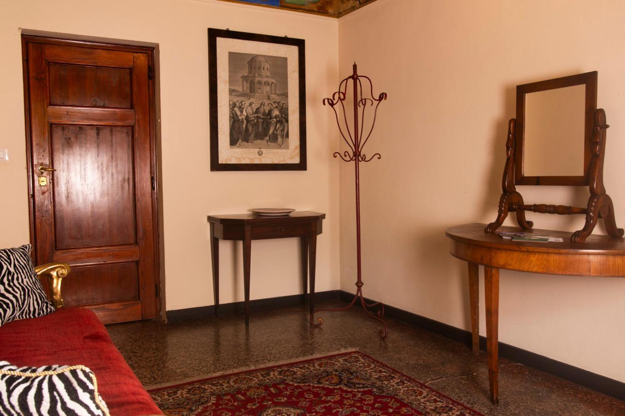 Palazzo Micheletti Lucca Apartment Bagian luar foto